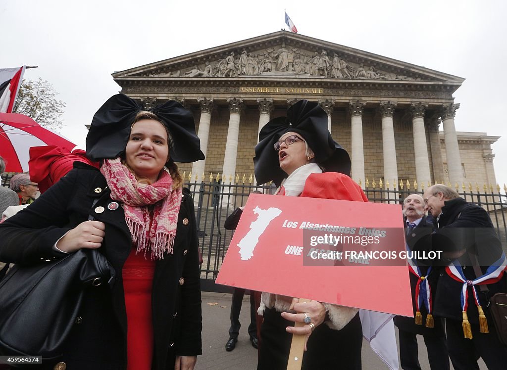 FRANCE-REGION-DEMO