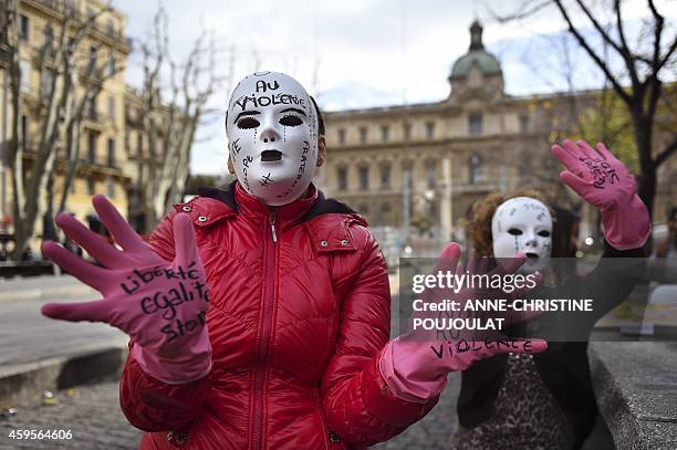 Flash Mob Proteste Un Women Demo Photos and Premium High Res Pictures - Getty Images
