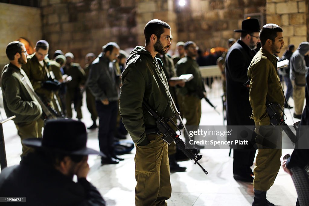 Jerusalem: Tensions And Rituals In A Divided City