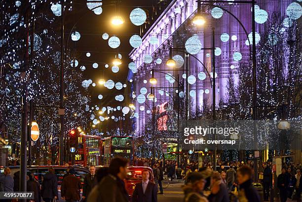 london christmas shoppers - oxford street london 個照片及圖片檔