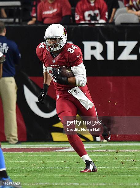 Rob Housler of the Arizona Cardinals runs with the ball against the Detroit Lions at University of Phoenix Stadium on November 16, 2014 in Glendale,...