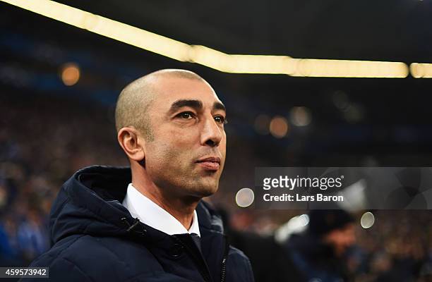Roberto Di Matteo head coach of Schalke looks on prior to the UEFA Champions League Group G match between FC Schalke 04 and Chelsea FC at Stadion...