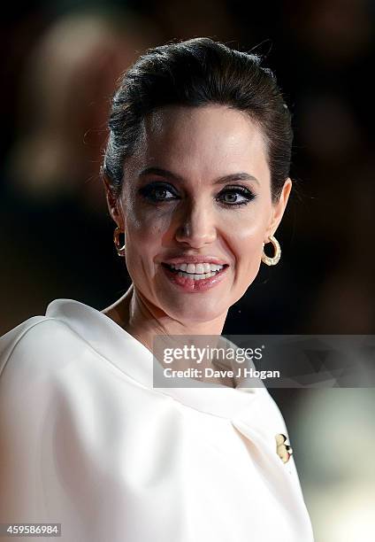 Angelina Jolie attends the UK Premiere of "Unbroken" at Odeon Leicester Square on November 25, 2014 in London, England.