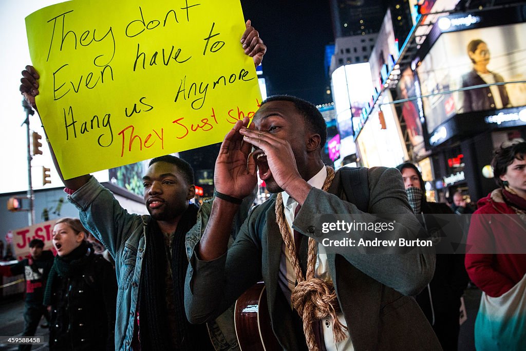 Protests Continue For A Second Day In NYC After Ferguson Grand Jury Decision