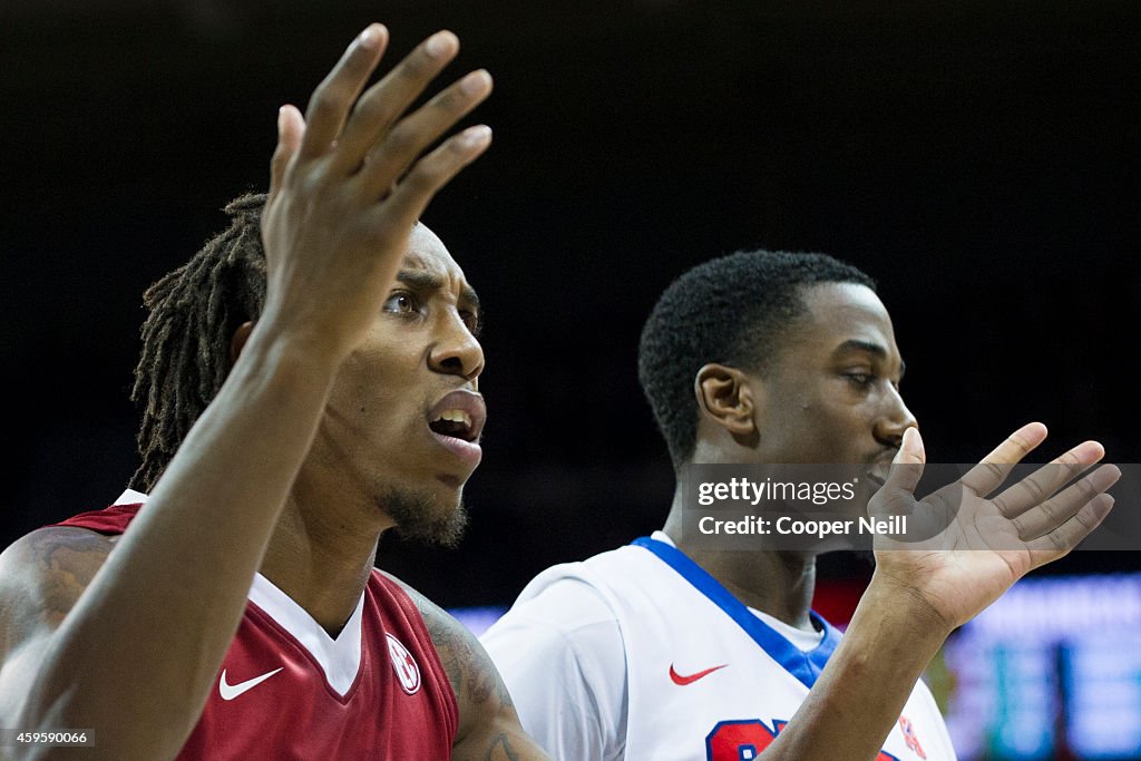 Arkansas v SMU