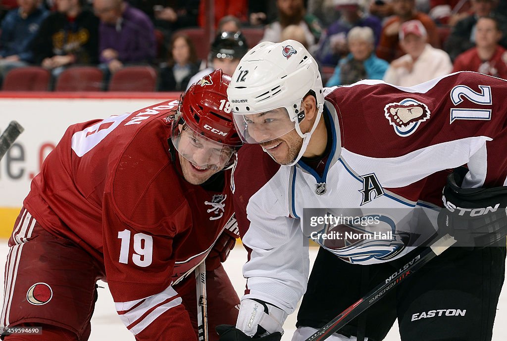 Colorado Avalanche v Arizona Coyotes