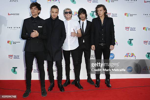 One Direction Louis Tomlinson, Liam Payne, Niall Horan, Zayn Malik and Harry Styles arrive at the 28th Annual ARIA Awards 2014 at the Star on...