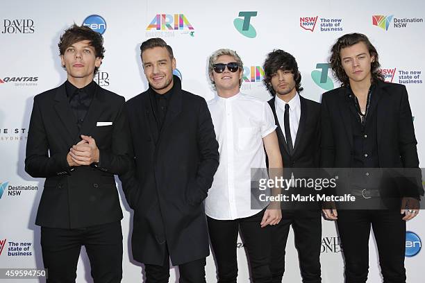 One Direction Louis Tomlinson, Liam Payne, Niall Horan, Zayn Malik and Harry Styles arrive at the 28th Annual ARIA Awards 2014 at the Star on...