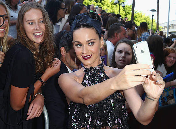 AUS: 28th Annual ARIA Awards 2014 - Arrivals