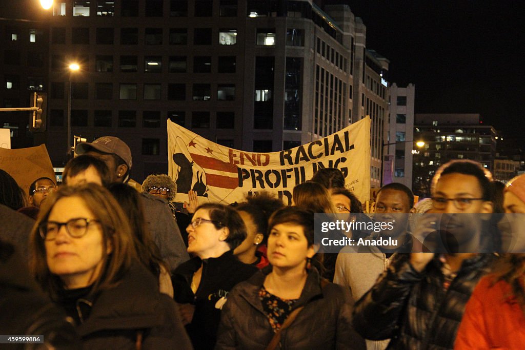 Protests at second night after Ferguson Grand Jury decision in Washington