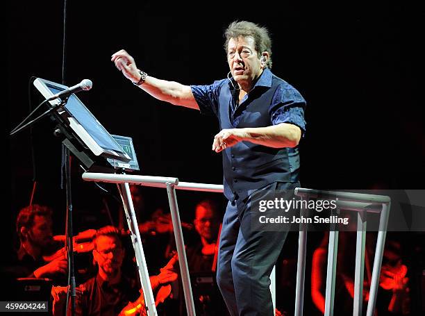 Jeff Wayne performs during a dress rehearsal for 'War of the Worlds' on November 25, 2014 in London, England.