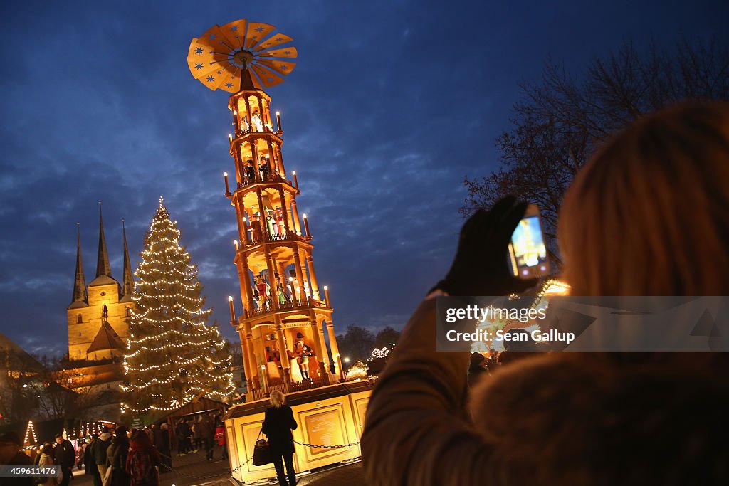 Christmas Markets Open Across Germany