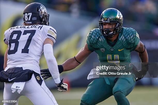 Safety Erick Dargan of the Oregon Ducks defends against wide receiver Tyler McCulloch of the Colorado Buffaloes at Autzen Stadium on November 22,...