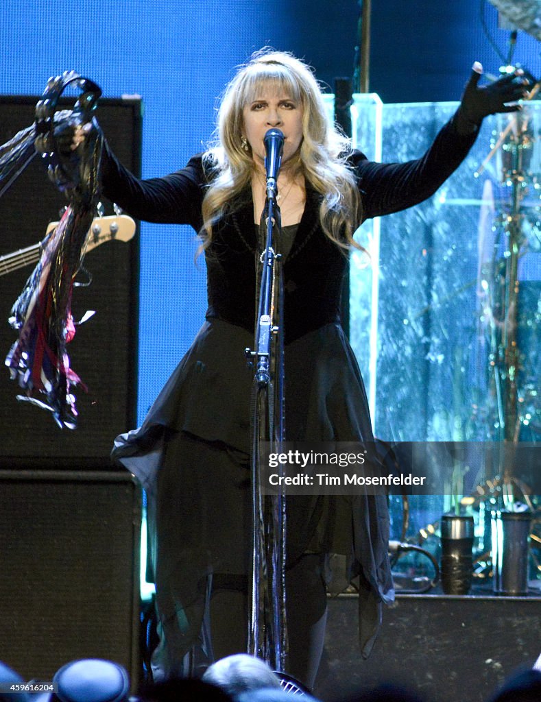 Fleetwood Mac In Concert - San Jose, CA