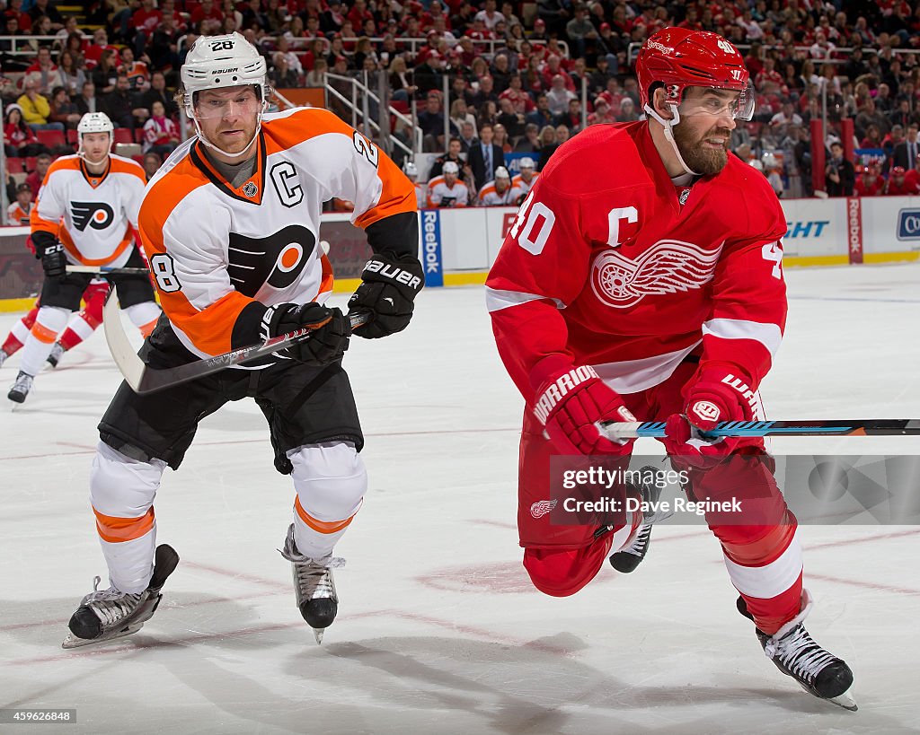 Philadelphia Flyers v Detroit Red Wings