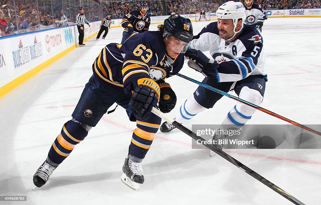 Winnipeg Jets v Buffalo Sabres