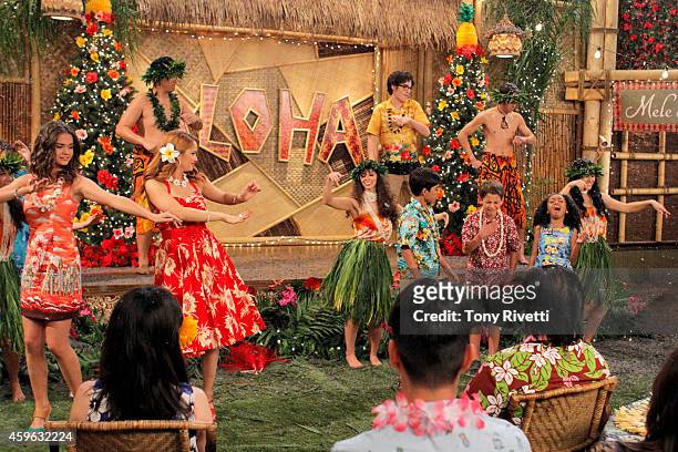 Jessie's Aloha Holidays with Parker and Joey" - In this one-hour special cross-over episode with "Liv and Maddie's" Parker and Joey, Jessie and the...