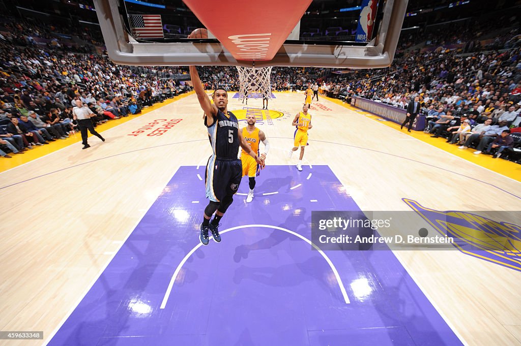 Memphis Grizzlies v Los Angeles Lakers