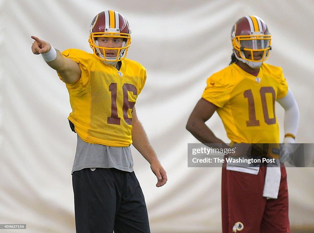 Washington quarterback Colt McCoy practice