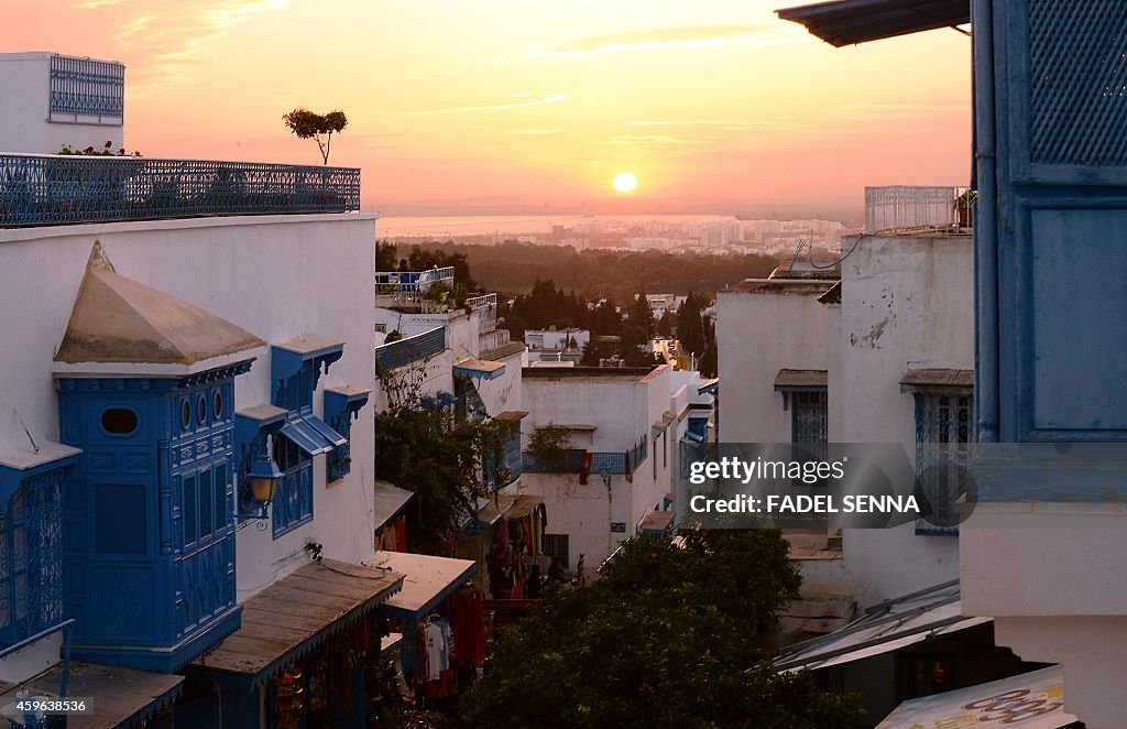 TUNISIA-SIDI BOU SAID-POSTCARD