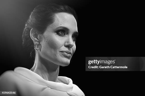 Angelina Jolie attends the UK Premiere of "Unbroken" at Odeon Leicester Square on November 25, 2014 in London, England.