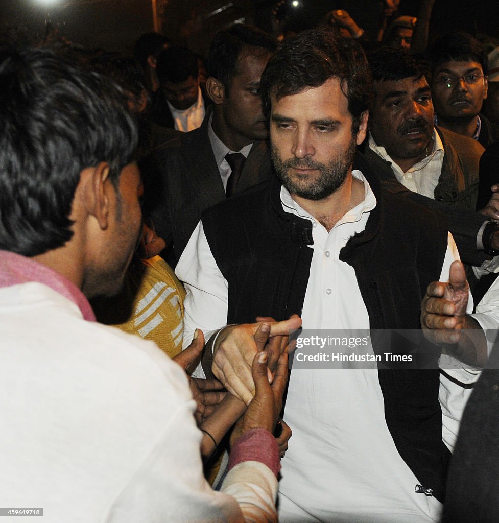 Rahul Gandhi Meets Slum Dwellers in Rangpuri