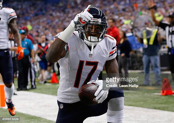 Alshon Jeffery of the Chicago Bears celebrates a first quarter touchdown against the Detroit Lions at Ford Field on November 27 , 2014 in Detroit,...