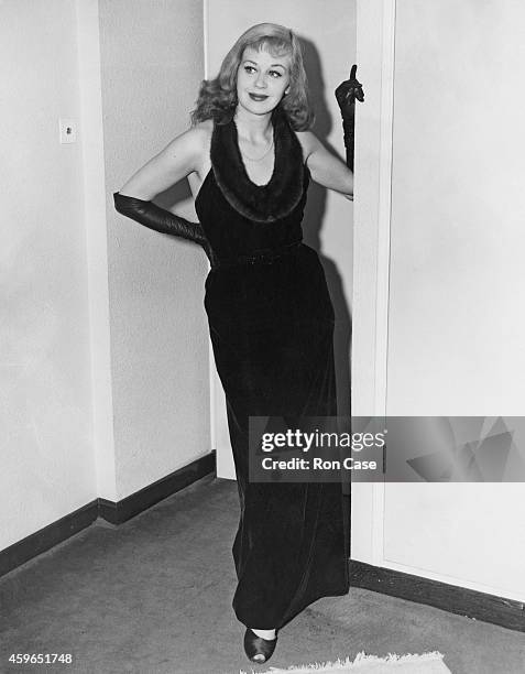 German actress, writer and singer Hildegard Knef at her hotel in London, 18th November 1952. She is in Britain for the premiere of her latest film...