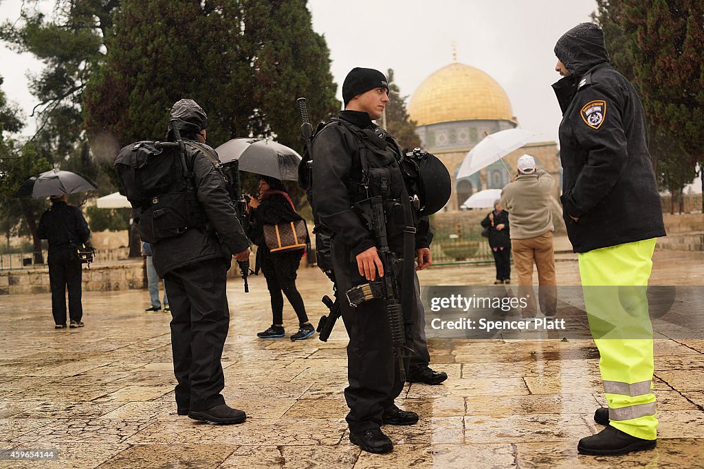 Jerusalem: Tensions And Rituals In A Divided City