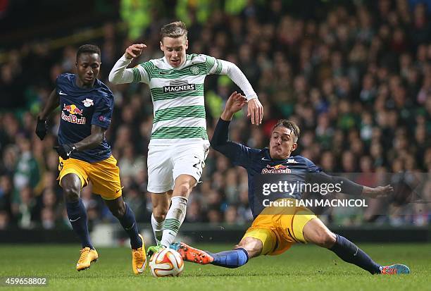 Celtic's Norwegian midfielder Stefan Johansen vies with Salzburg's Austrian midfielder Stefan Ilsanker during the UEFA Europa League group D football...