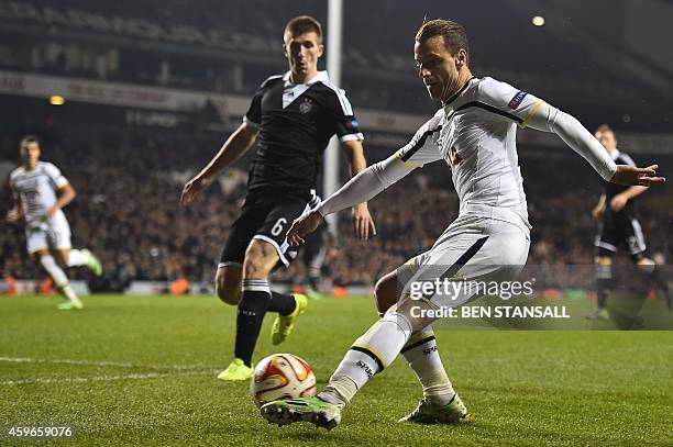 Tottenham Hotspur's Spanish striker Roberto Soldado puts a cross in during the UEFA Europa League group C football match between Tottenham Hotspur...