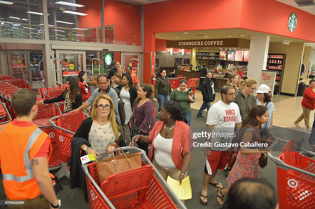 Black Friday At Target Dadeland South In Miami