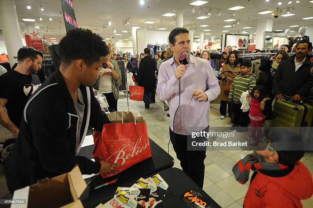 Macy's Herald Square New York Jingle Ball Ticket Giveaway
