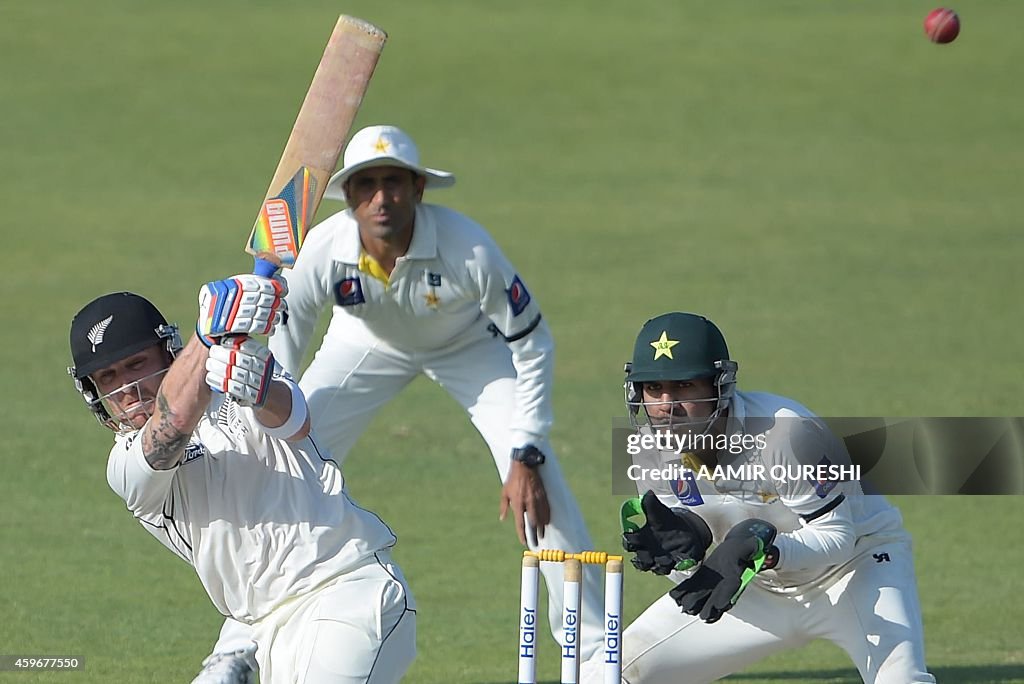 CRICKET-UAE-PAK-NZL