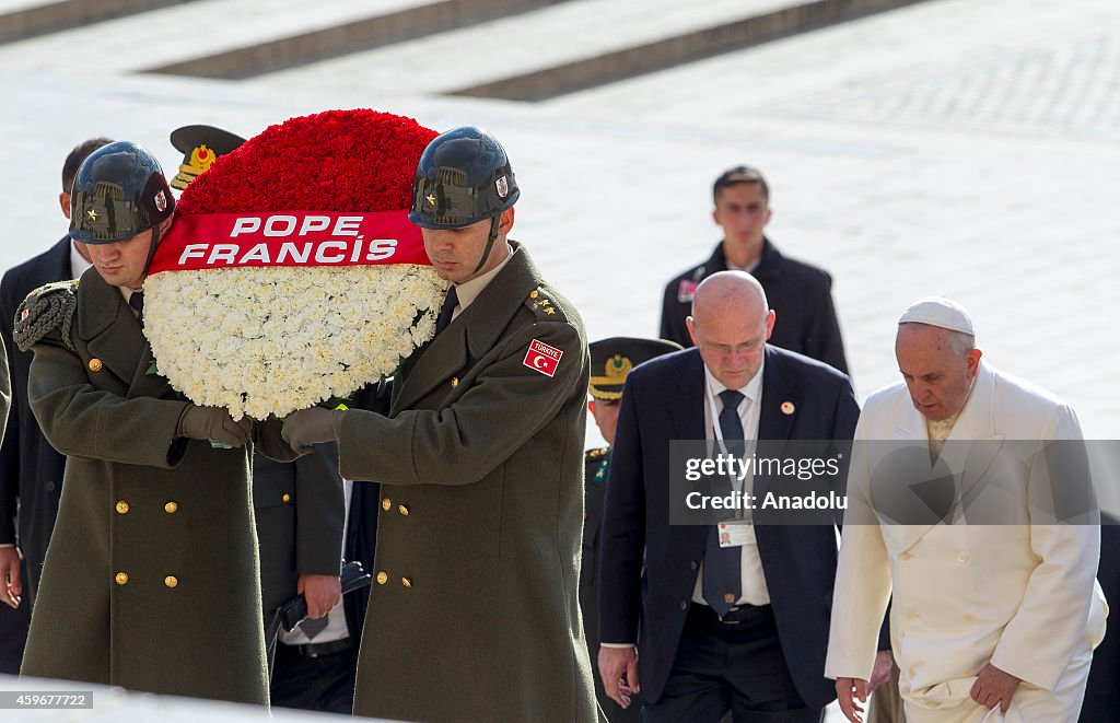 Pope Francis visits Anitkabir in Turkey