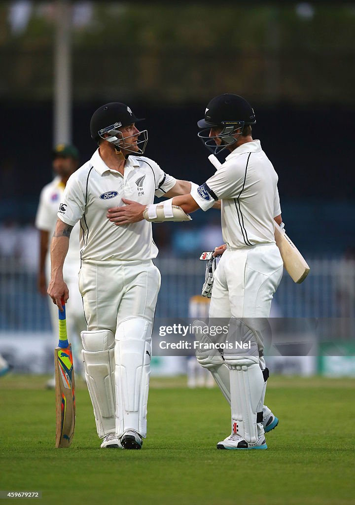 Pakistan v New Zealand - 3rd Test Day Two