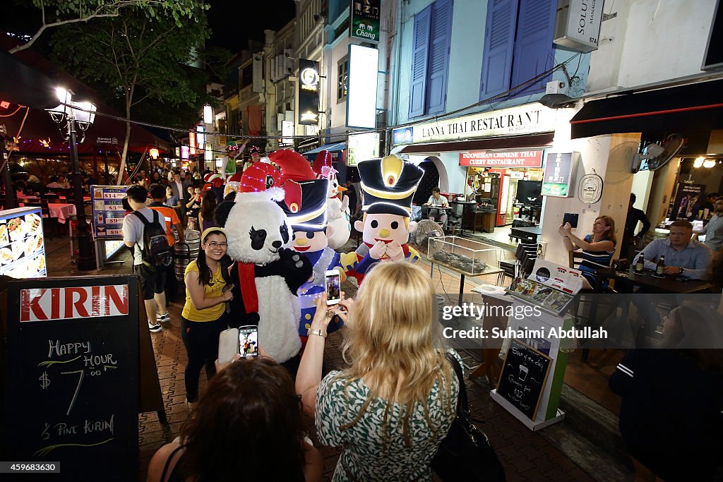 Singapore Celebrates The Build Up To Christmas With Christmas By The River