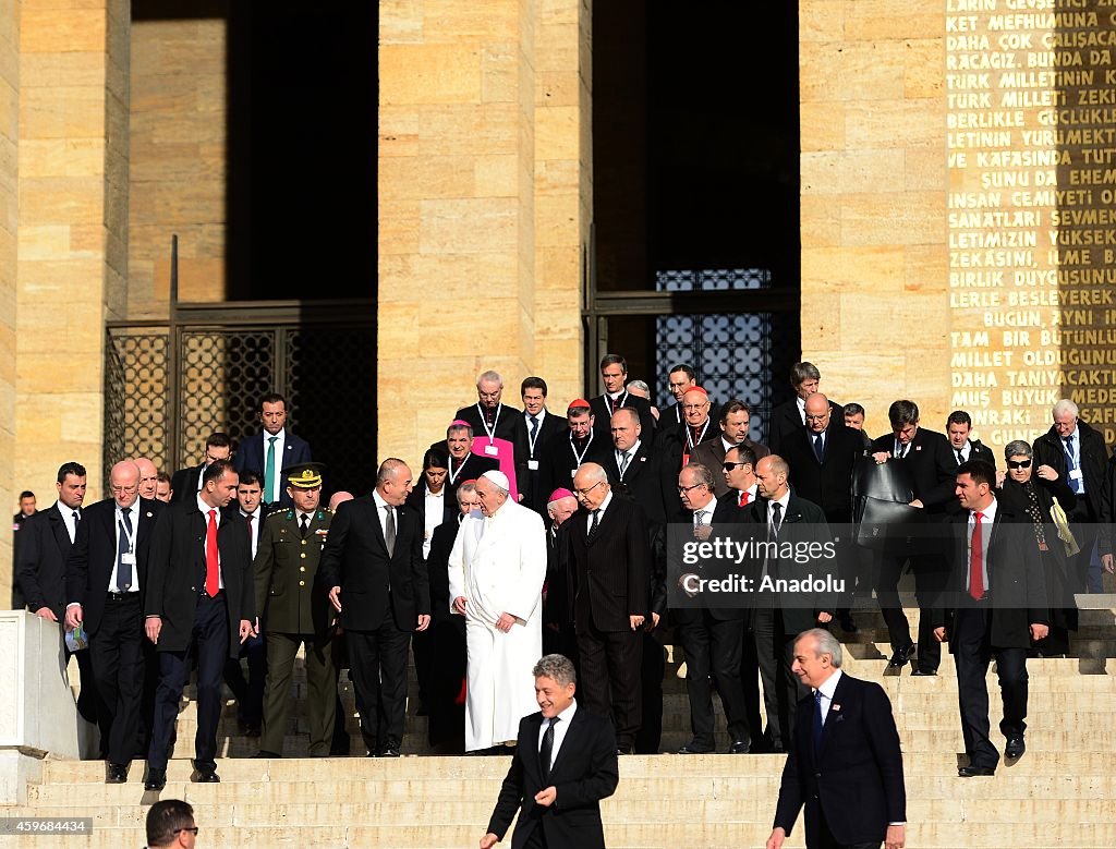 Pope Francis visits Anitkabir in Ankara, Turkey