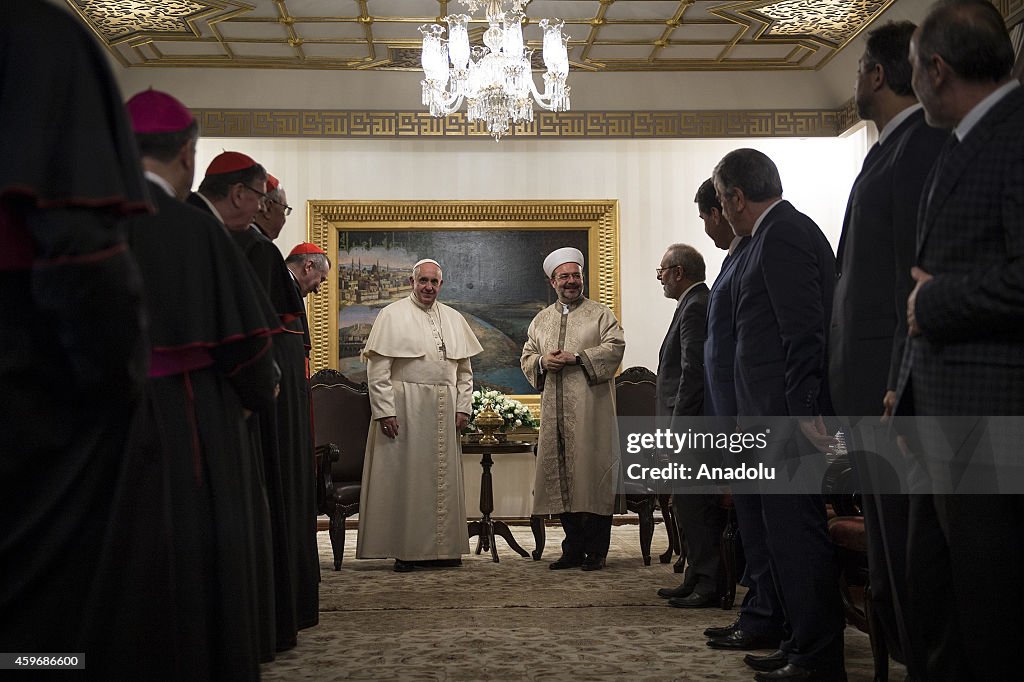 Pope Francis meets Turkey's Religious Affairs President Mehmet Gormez