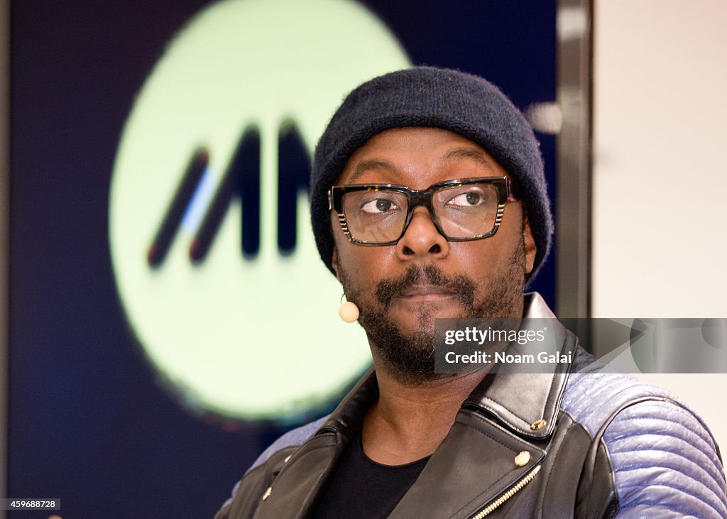 Will.i.am Holiday Pop Up Performance