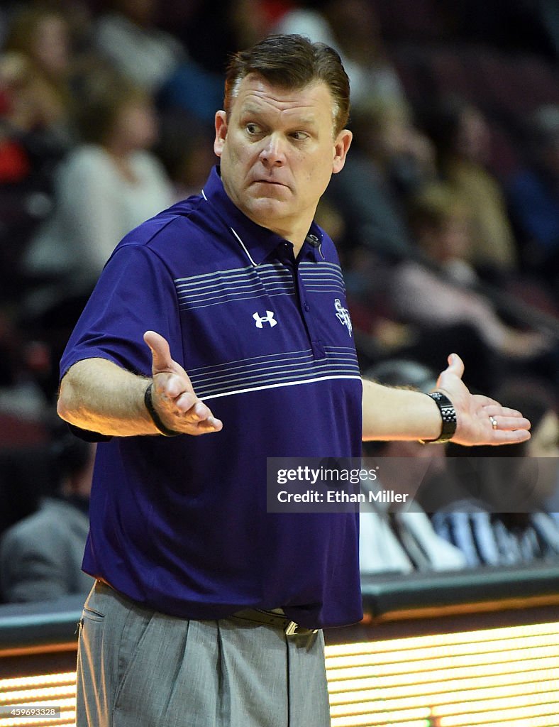 2014 Continental Tire Las Vegas Invitational Basketball Tournament Stephen F. Austin v Austin Peay