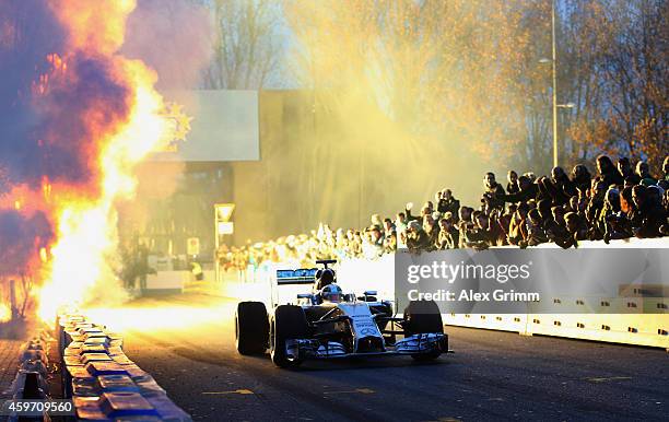 Formula 1 Car Exploding 118 Hamilton Explosion Stock Photos, High-Res Pictures, and Images ...