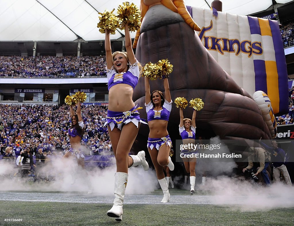 Detroit Lions v Minnesota Vikings