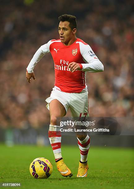 Alexis Sanchez of Arsenal in action during the Barclays Premier League match between West bromwich Albion and Arsenal at The Hawthorns on November...