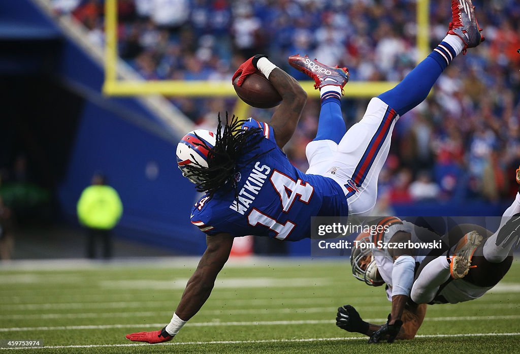 Cleveland Browns v Buffalo Bills