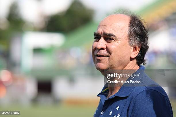 Head coach of Cruzeiro Marcelo Oliveira during a match between Chapecoense and Cruzeiro for the Brazilian Series A 2014 at Arena Conda Stadium on...