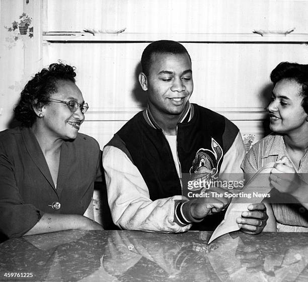 Mrs Rita Walker, Larry Doby of the Cleveland Indians and his wife Helyn Doby circa 1949