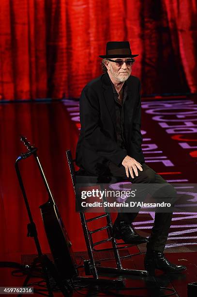 Francesco De Gregori performs at 'Che Tempo Che Fa' TV Show on November 30, 2014 in Milan, Italy.