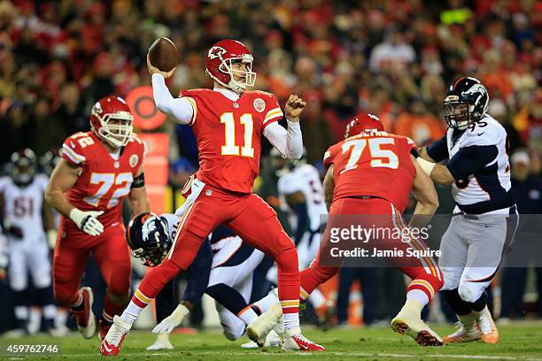 Alex Smith of the Kansas City Chiefs passes against the Denver Broncos during the first quater at Arrowhead Stadium on November 30, 2014 in Kansas...