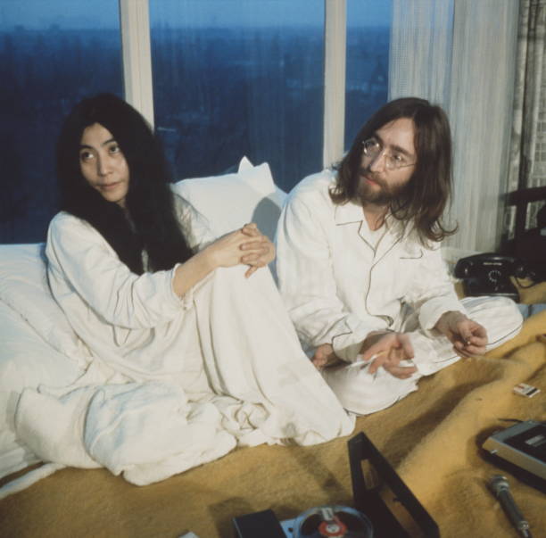 NLD: 25th March 1969 - John Lennon And Yoko Ono Begin 'Bed-ins For Peace'